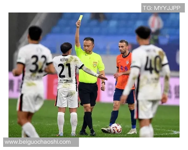 足球明星黄牌数量排行榜揭示职业生涯中的纪律性与影响力分析 足球明星黄牌数量排行榜揭示职业生涯中的纪律性与影响力分析