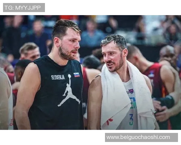 重庆网球队在欧锦赛积分榜上以55分稳居第一位置展现强劲实力 重庆网球队在欧锦赛积分榜上以55分稳居第一位置展现强劲实力