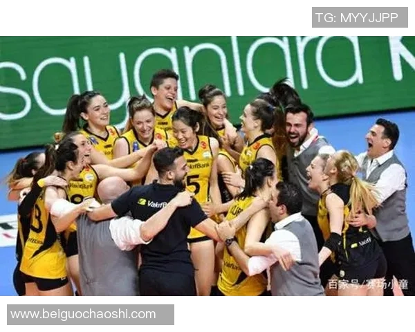 南京羽毛球队在总决赛中以62分稳居积分榜首位展现强劲实力